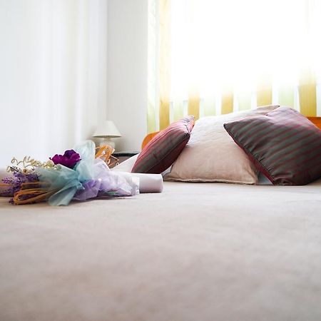 Floral Apartment Zára Kültér fotó