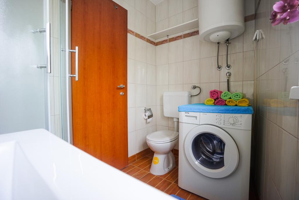 Floral Apartment Zára Kültér fotó
