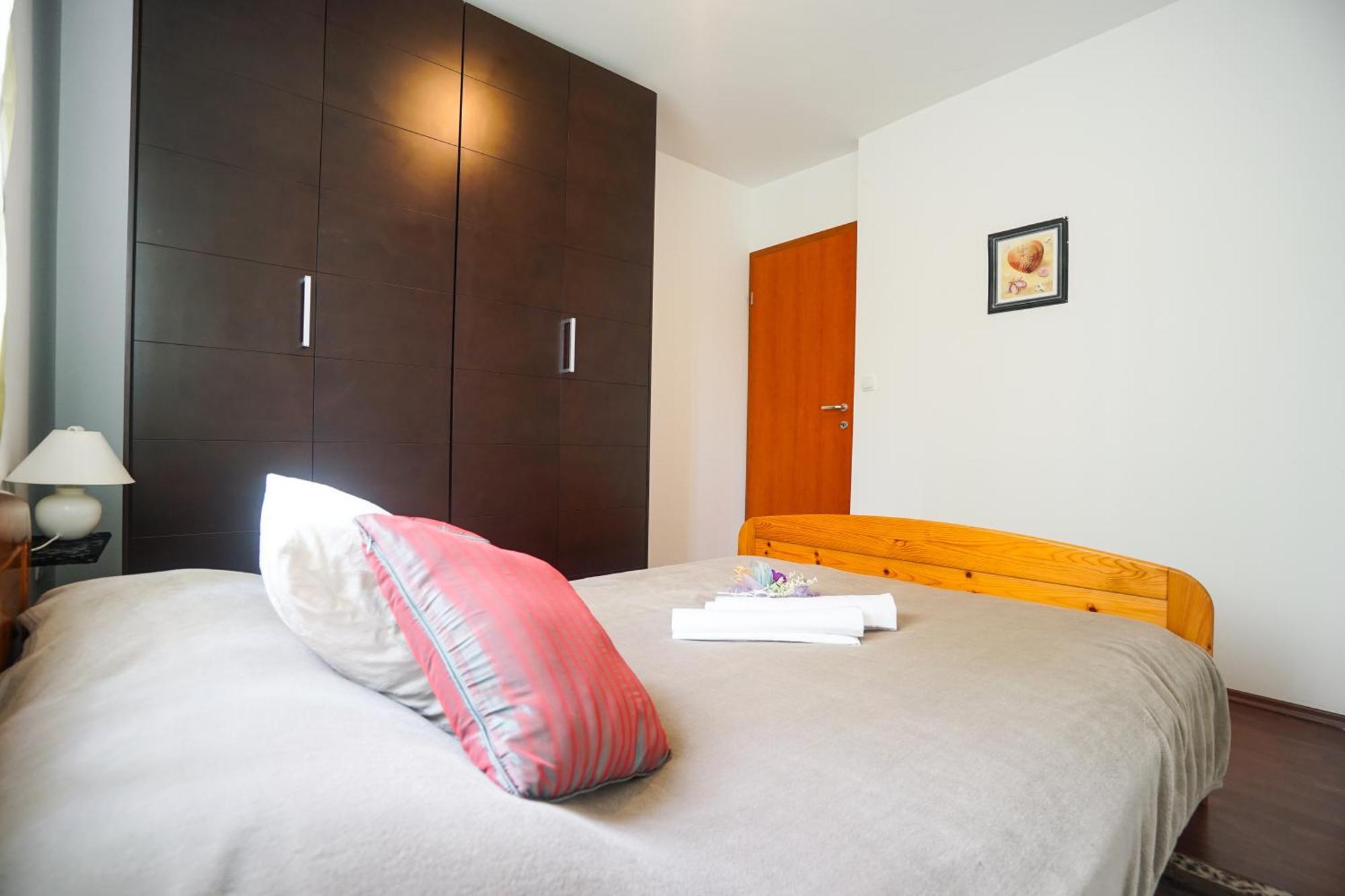 Floral Apartment Zára Kültér fotó
