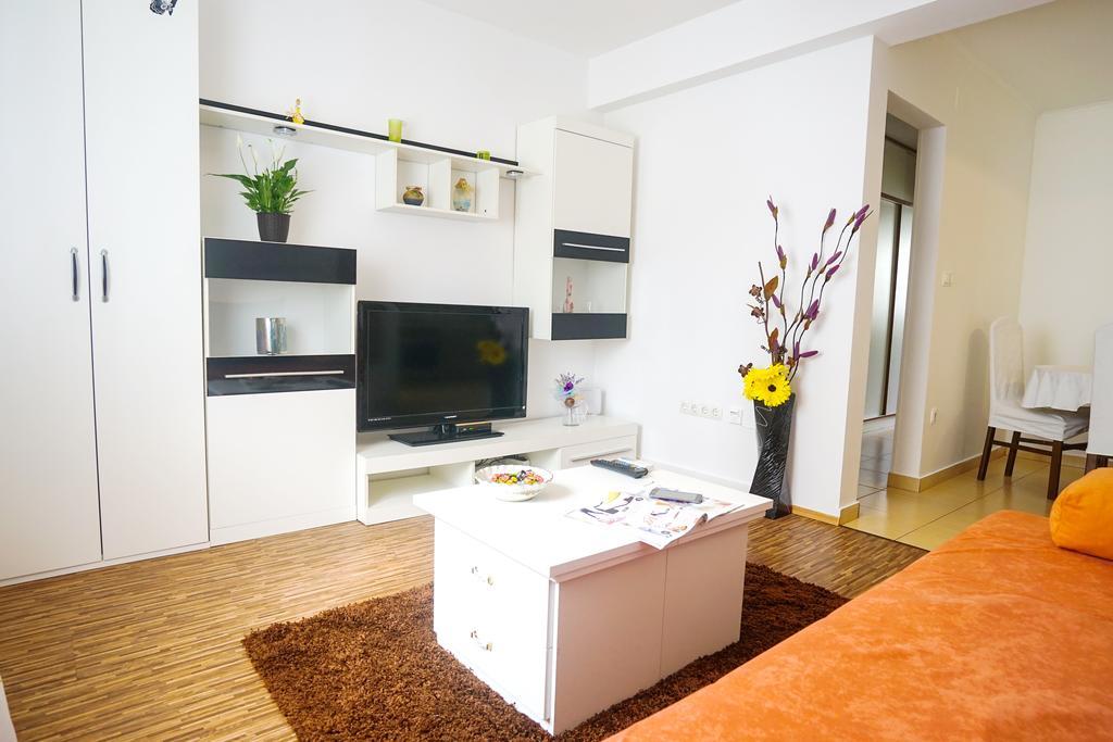Floral Apartment Zára Kültér fotó