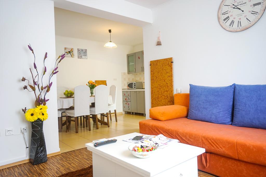 Floral Apartment Zára Kültér fotó